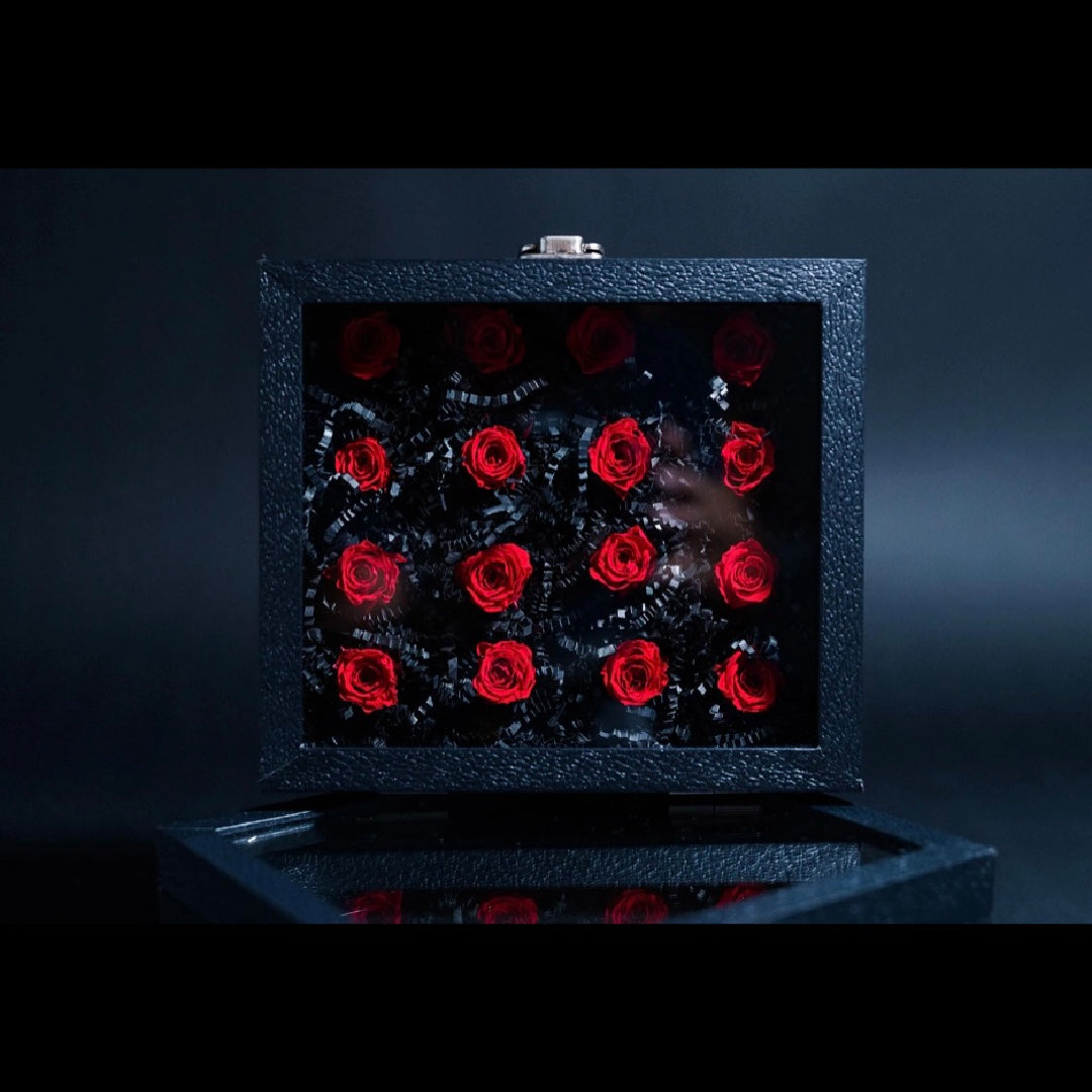 Mini Rose Glass Top Gift Box